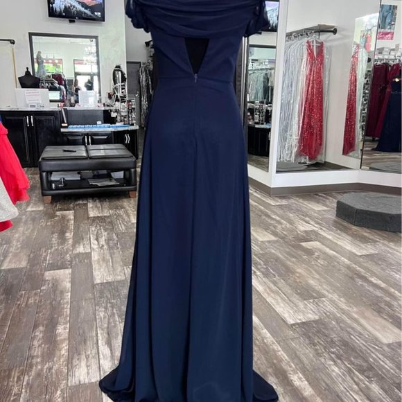 May Queen Dress 1611 NWT - Picture 5 of 7